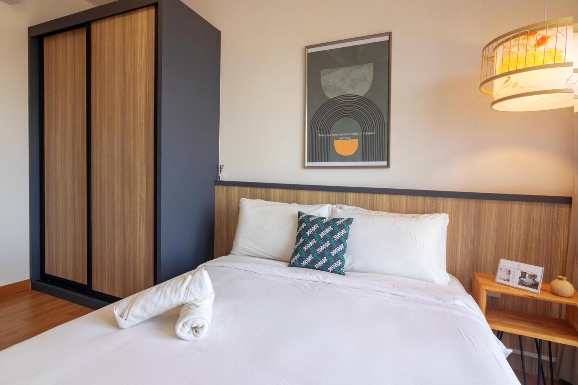 Tropicana 218 X Airlevate Suites George Town Eksteriør bilde
