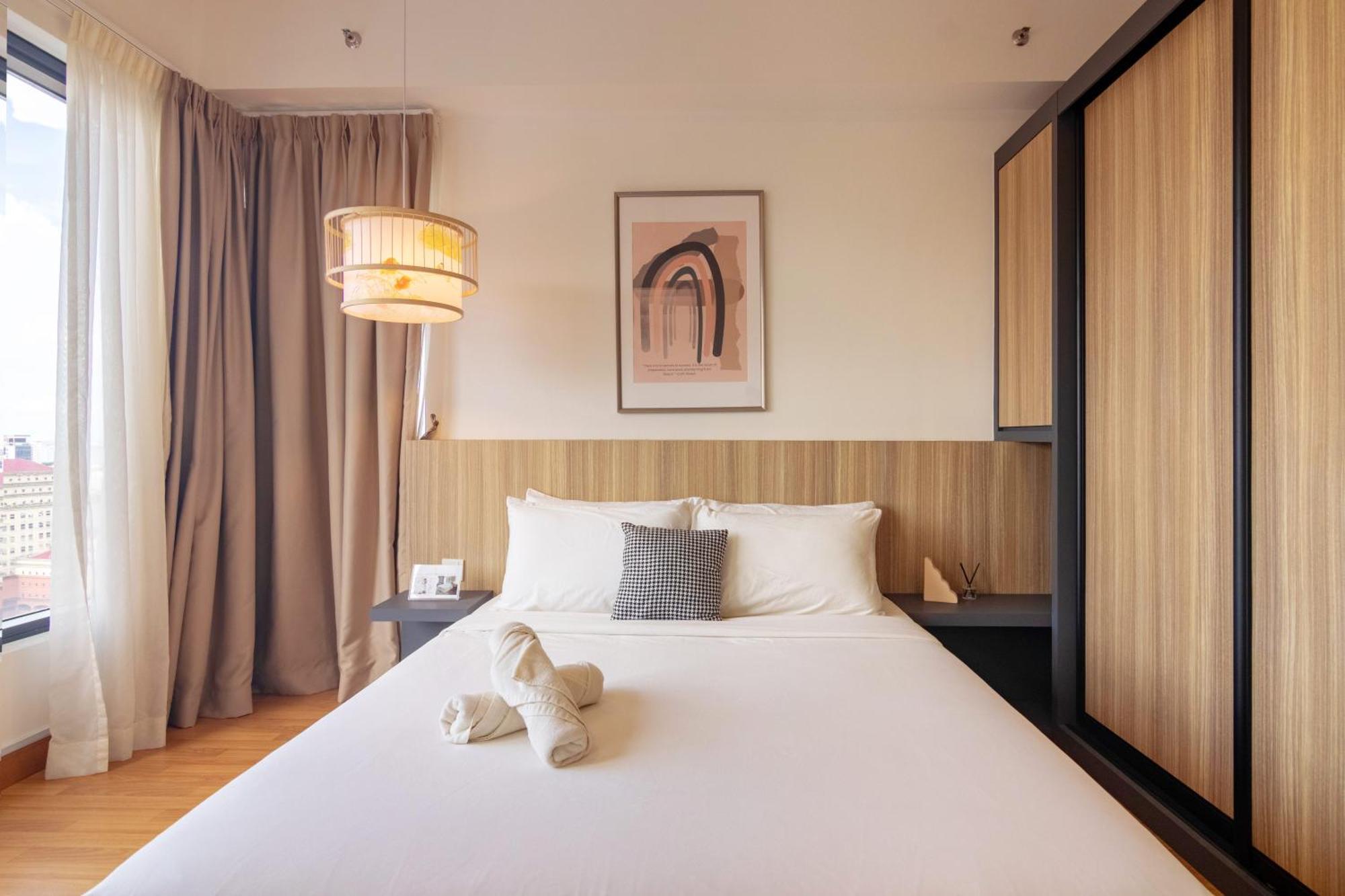 Tropicana 218 X Airlevate Suites George Town Eksteriør bilde