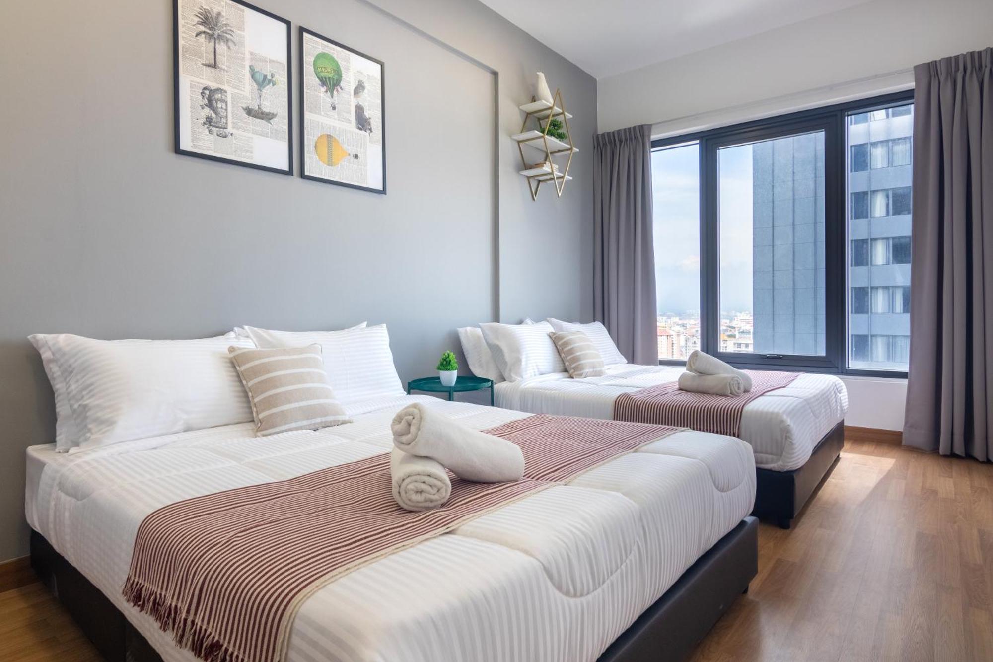 Tropicana 218 X Airlevate Suites George Town Rom bilde