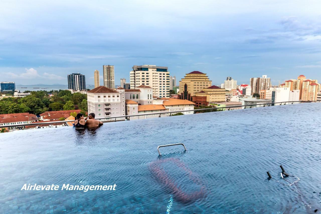 Tropicana 218 X Airlevate Suites George Town Eksteriør bilde